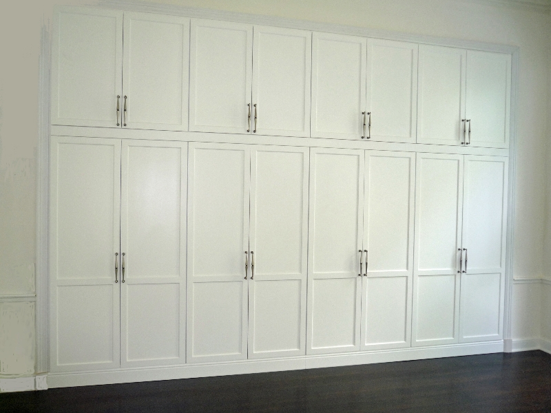 Custom Closets And Bedroom Storage European Cabinets And